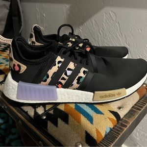 Womens adidas nmd r1